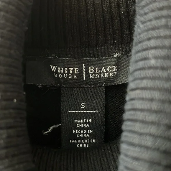 White House Black Market. Short sleeve turtleneck - Picture 3 of 4